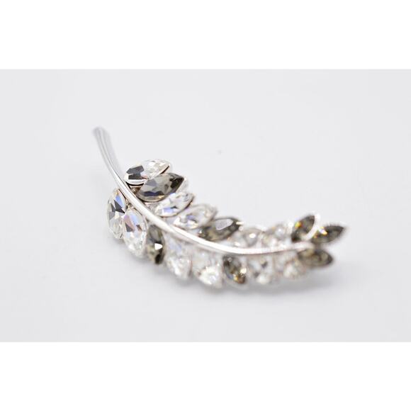 Givenchy Vintage Leaf Pin Brooch Gray Crystal Runway Rare Signed 1980s Bin8 - Picture 5 of 10